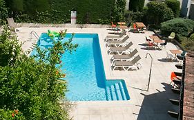 Ibis Avignon Sud